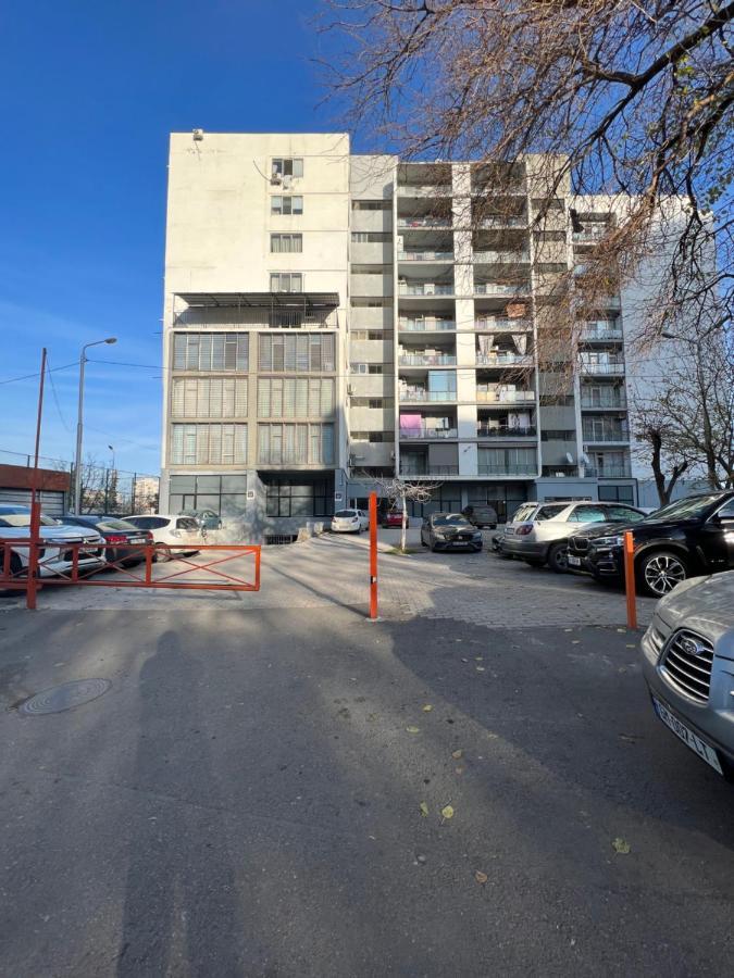 דירה Levan Gotua Str.17 *