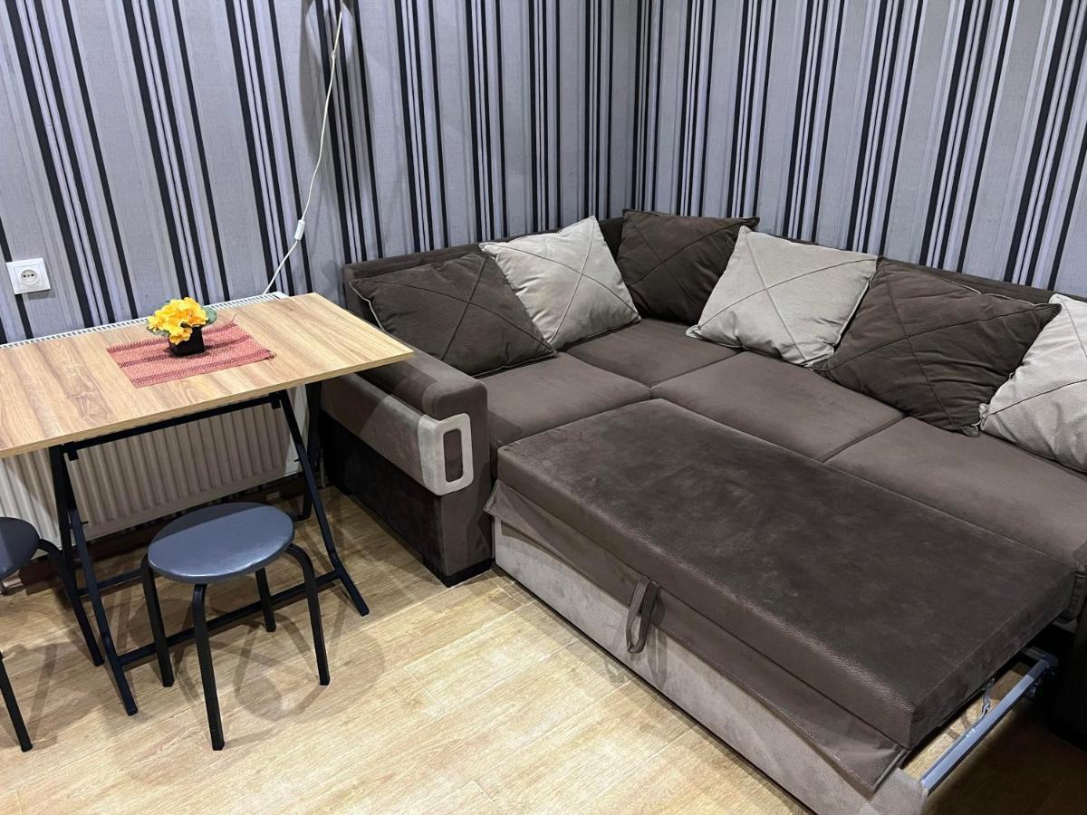 Levan Gotua Str.17 *